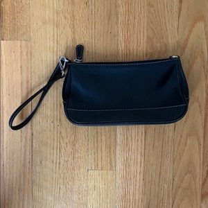 Coach Leather Demi Hampton Baguette